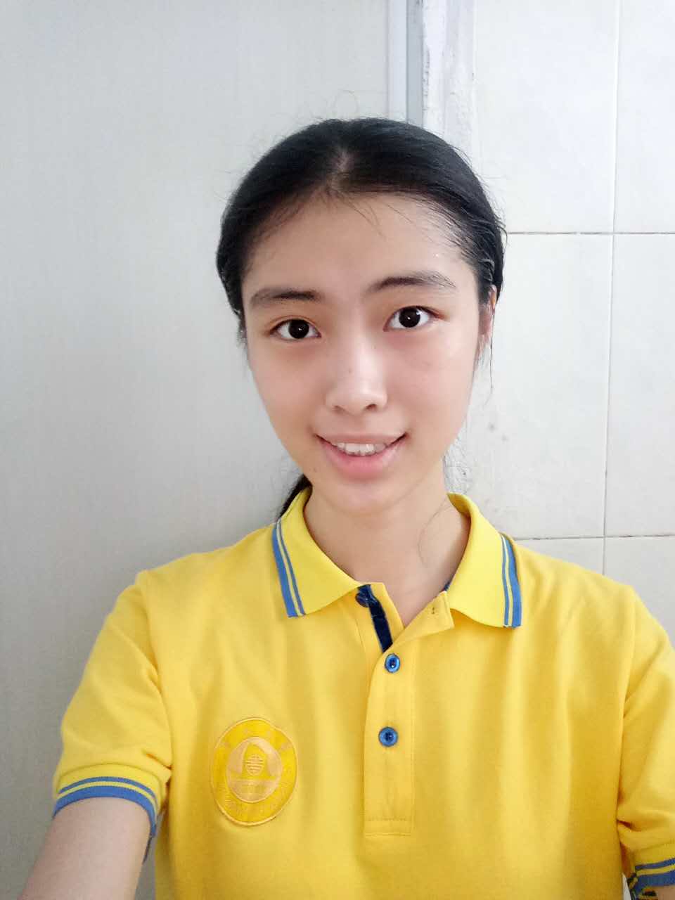 国际商学院-李佳臻.jpg