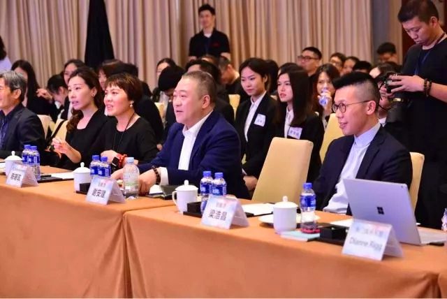 评委.jpg