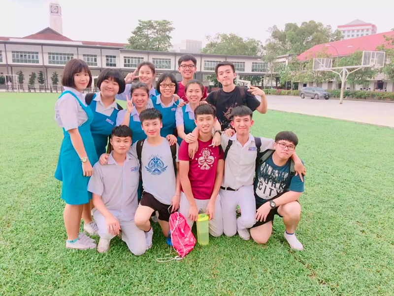 辅导学会部分成员合照_副本.jpg
