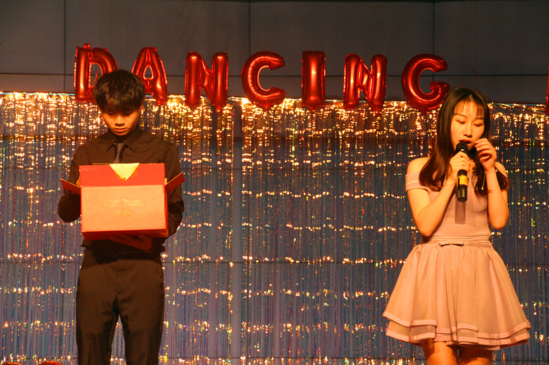 话剧表演.jpg